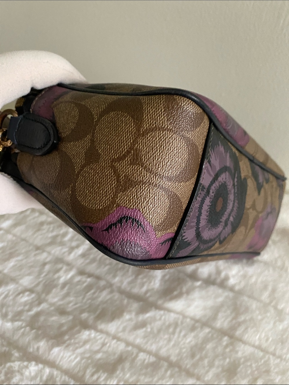 Coach Limited Edition Jes Crossbody In Signature/Kaffe Fassett Print PRICE FIRM - Picture 7 of 16